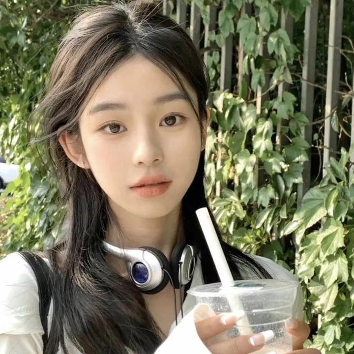 爱丽丝或现实生活